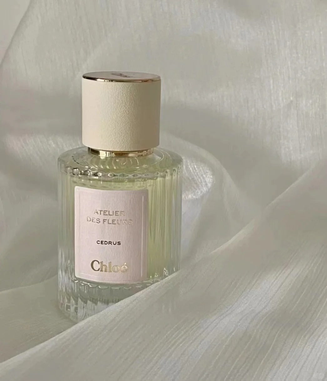 【ของแท้✓จัดส่งรวดเร็ว】 Roses De EDP & Nomade EDP 2ml/5ml/10ml น้ำหอมพกพา สินค้าขายดี น้ําหอมผู้หญิง ติดทนนาน พร้อมส่ง ขนาดทดลอง