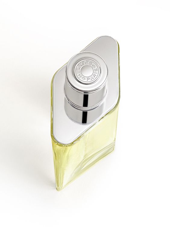 【ของแท้✓จัดส่งรวดเร็ว】Un Jardin Sur Le Nil & H24 EDT/Terre d'Hermes EDT 2ml/5ml/10ml น้ําหอมชาย น้ำหอมขายดี  น้ําหอม unisex กลิ่นติดทนนาน น้ำหอมพกพา