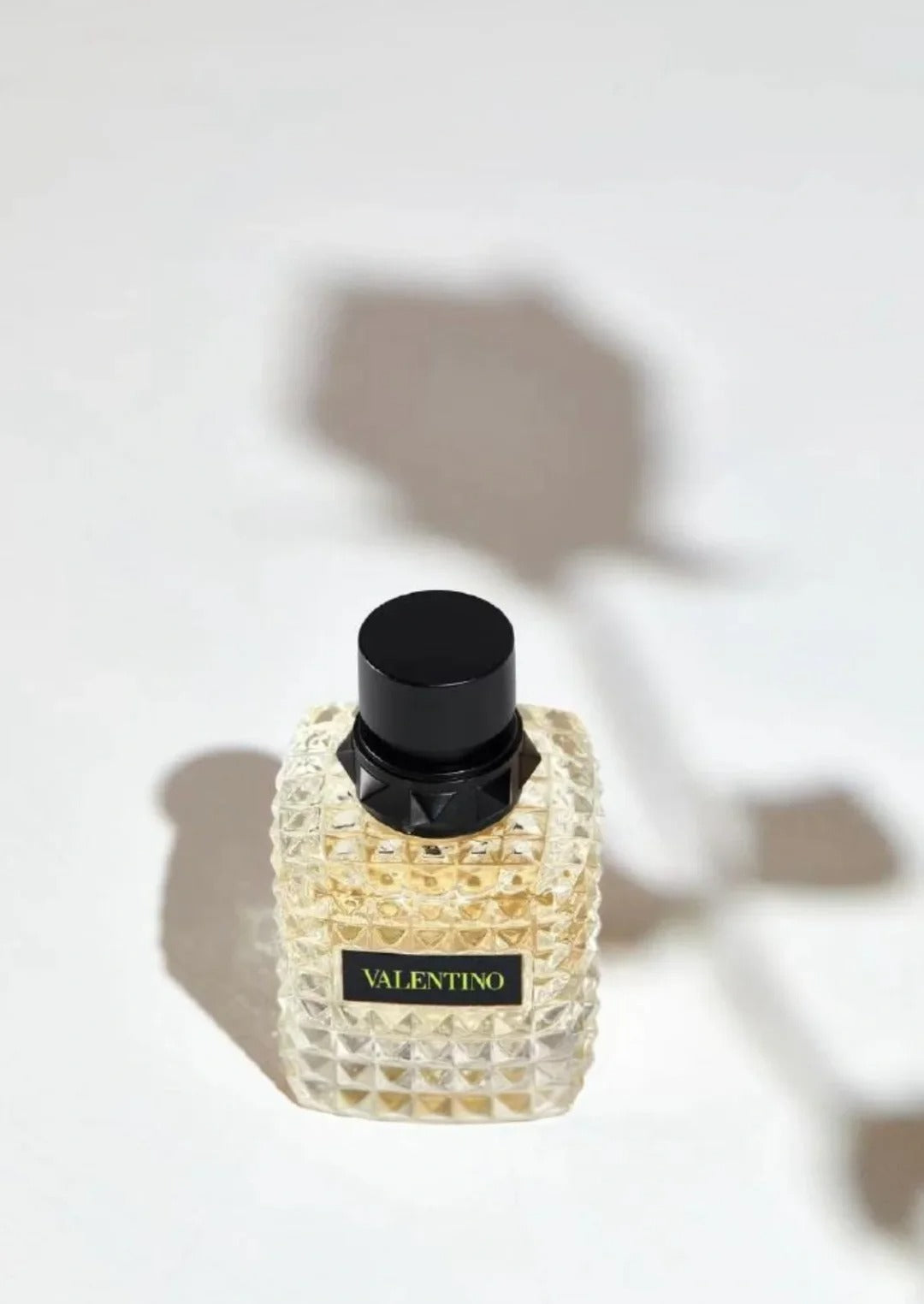 【ของแท้✓จัดส่งรวดเร็ว】 Born In Roma Intense EDP /Donna Born In Roma Coral Fantasy 2ml/5ml/10ml น้ำหอมขายดี  น้ําหอมผู้หญิง กลิ่นติดทนนาน น้ำหอมพกพา 