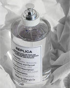 【ของแท้✓จัดส่งรวดเร็ว】 Lazy Sunday Morning EDT 2ml / 5ml / 10ml น้ําหอม unisex น้ำหอมขายดี น้ำหอมพกพา ขนาดทดลอง