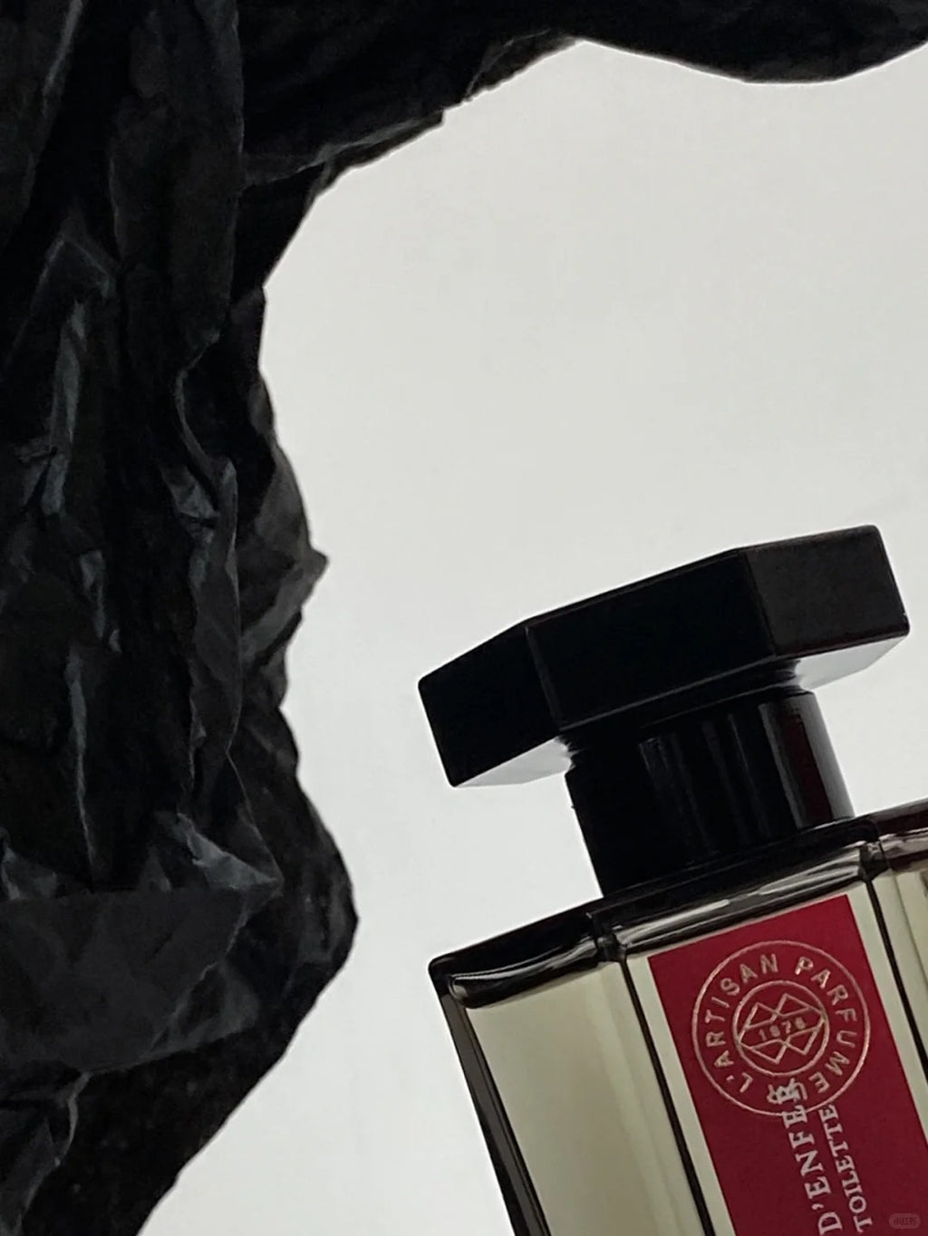 【ของแท้✓จัดส่งรวดเร็ว】Passage d'Enfer EDT 2ml / 5ml / 10ml น้ําหอม unisex น้ำหอมขายดี  น้ำหอมขายดี น้ำหอมพกพา ขนาดทดลอง