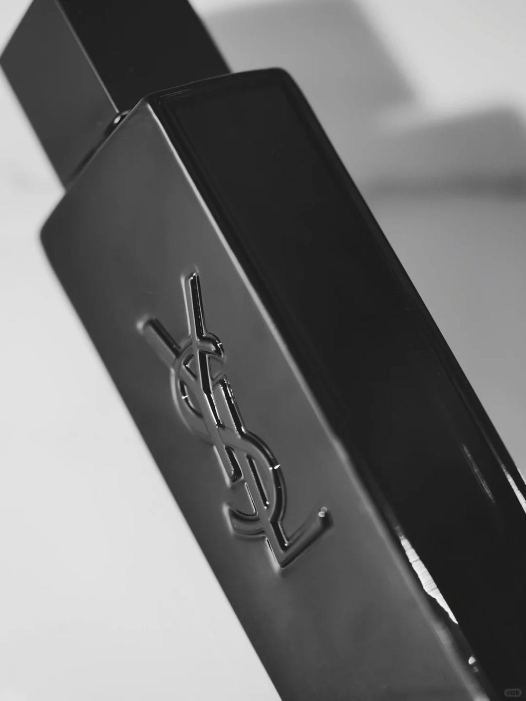 【ของแท้✓ติดทนนาน】Myslf EDP 2ml / 5ml / 10ml สำหรับผู้ชาย น้ําหอมเสน่ห์ ขนาดพกพา น้ำหอมตัวอย่าง พร้อมส่ง