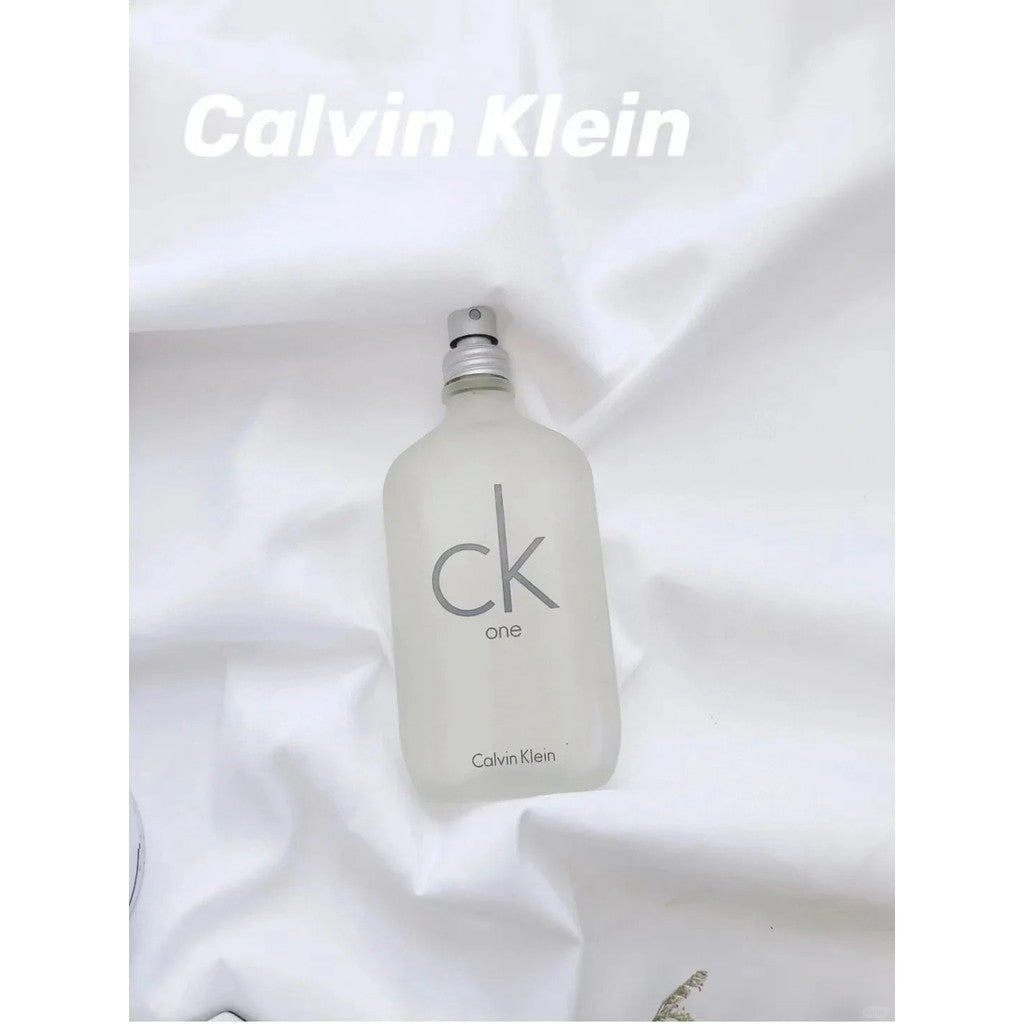 【ของแท้✓จัดส่งรวดเร็ว】One EDT & be & One Essence Parfum 2ml/5ml/10ml น้ําหอมชาย น้ำหอมพกพา น้ําหอม unisex น้ำหอมมินิ น้ําหอมเสน่ห์ น้ำหอมขายดี